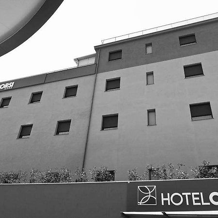 Hotel Corsi - Fiumicino Esterno foto